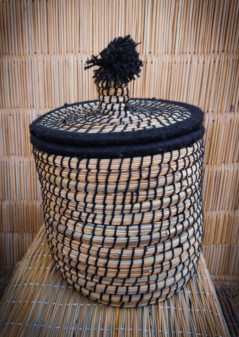 Moroccan Berber Handwoven Straw Bread Basket in Black