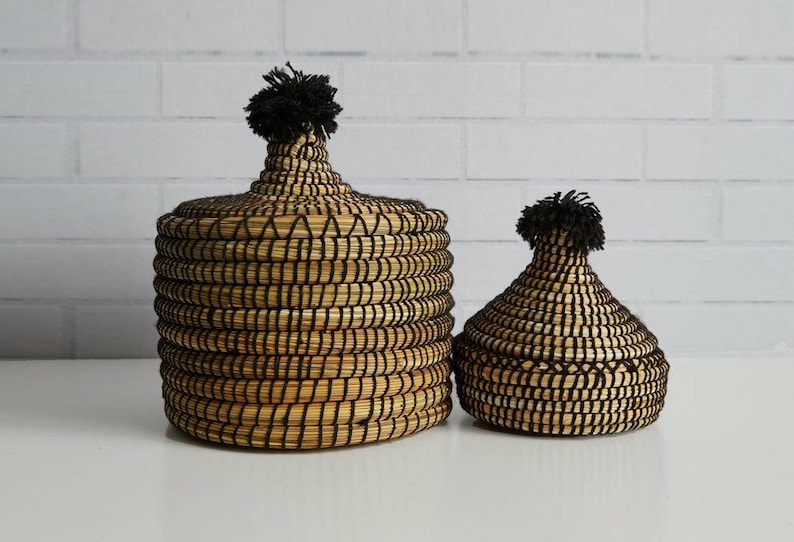 Moroccan Berber Handwoven Straw Bread Basket in Black