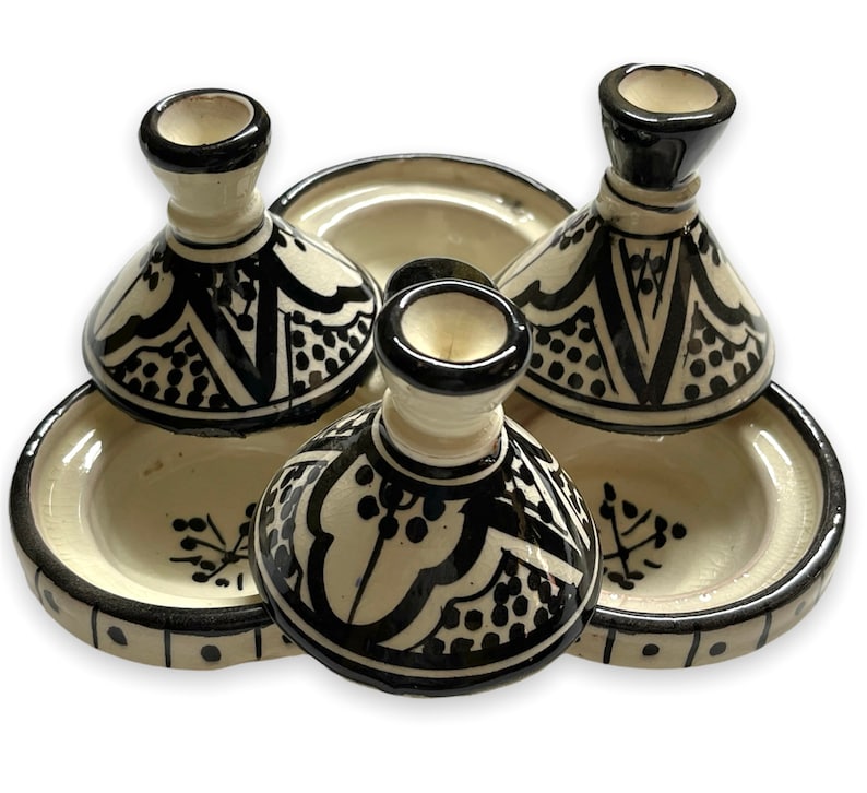 Moroccan Spice & Pepper Delights: Vintage Tagine Pot Set