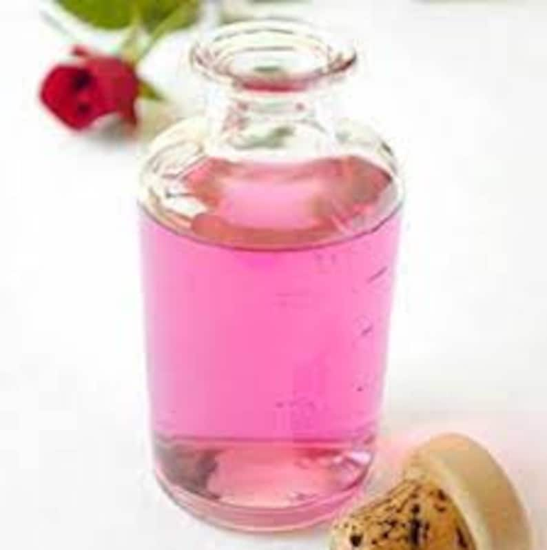 Tonique à l'eau de rose marocaine for Radiant Beauty