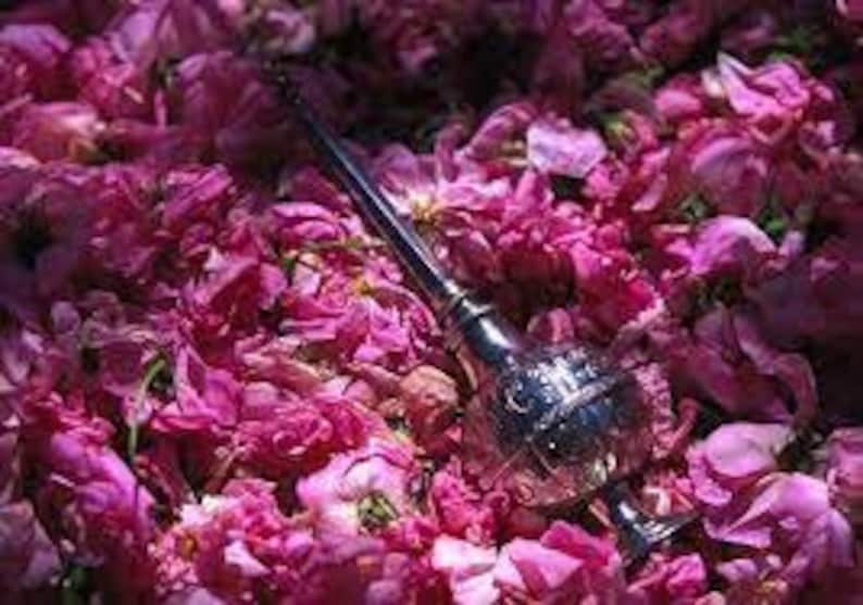 Tonique à l'eau de rose marocaine for Radiant Beauty